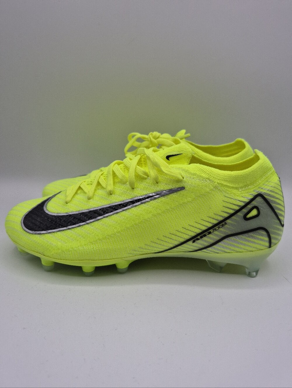 Nike Mercurial Vapor 16 Elite FG Men’s Size 4 Soccer Cleats Mad Voltage Bosnia